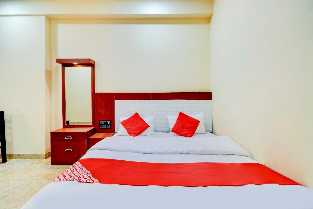 Oyo Flagship 73009 Hotel City Inn Dayal Bagh Kültér fotó