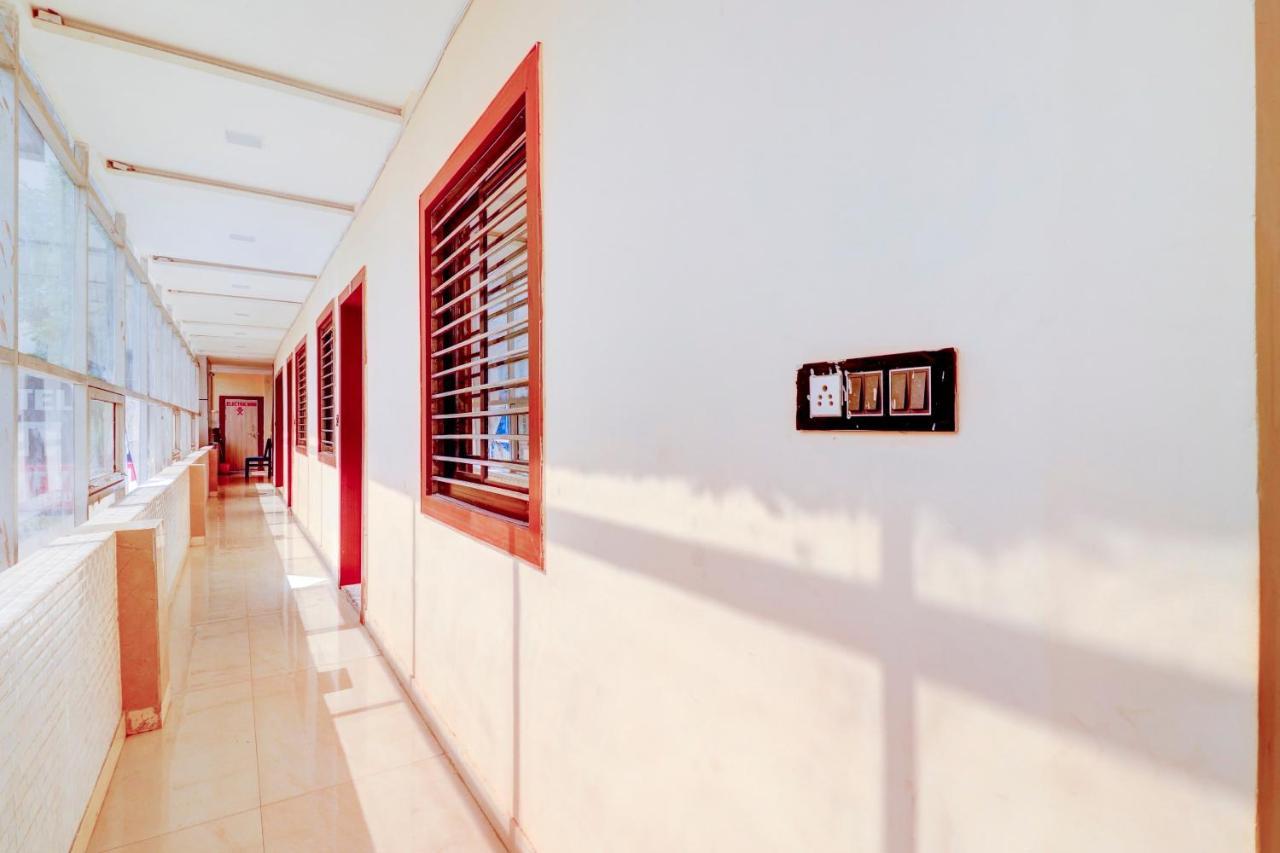 Oyo Flagship 73009 Hotel City Inn Dayal Bagh Kültér fotó